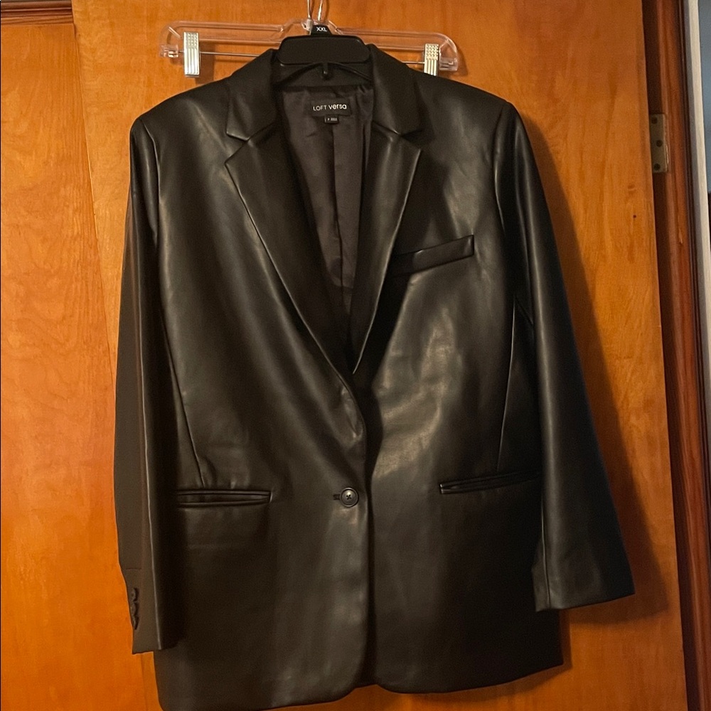 Women's LOFT Black Faux Leather Blazer Jacket (8)